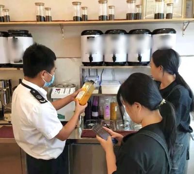 網紅茶飲安全危機 多家門店被查，或對肝臟健康構成威脅